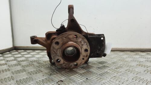 VAUXHALL VIVARO MK2 LF HUB/STUB AXL.ASSY