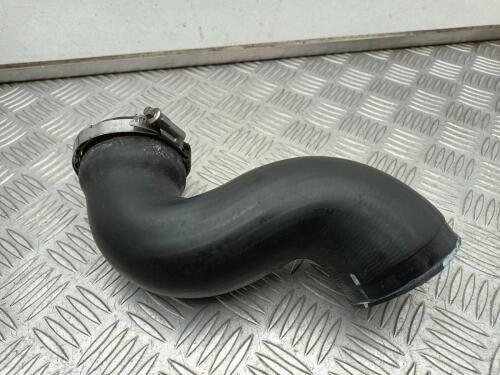 MCLAREN 570S MK1 ENGINE PIPE/HOSE LEFT THROTTLE BODY HOSE 13F0298CP