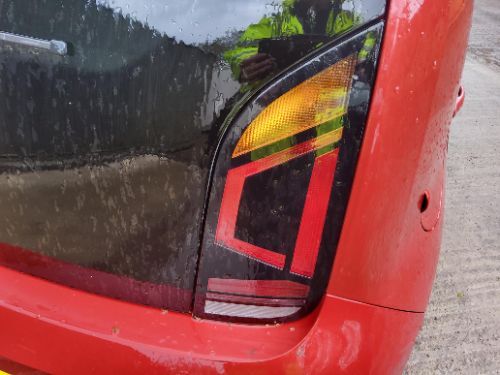 VOLKSWAGEN UP BLACK EDITION REAR TAIL LIGHT RIGHT SIDE