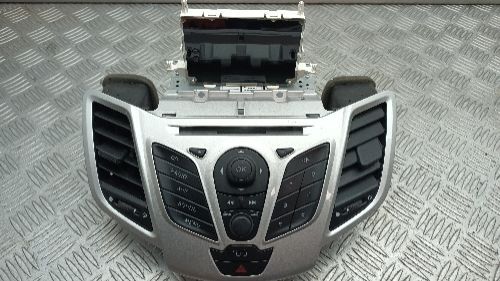 FORD FIESTA STEREO RADIO CD PLAYER