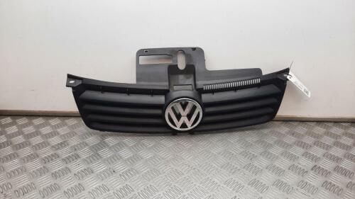 2004 VOLKSWAGEN POLO FRONT GRILLE WITH BADGE
