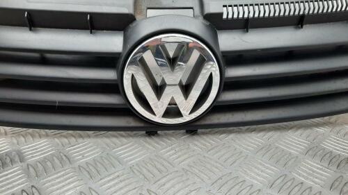 2004 VOLKSWAGEN POLO FRONT GRILLE WITH BADGE