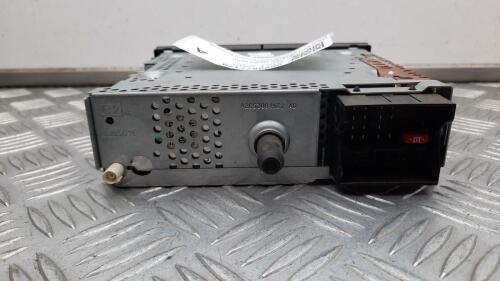 2006 PEUGEOT 207 MK1 RADIO/CD/STEREO W/O BLUETOOTH OPERATION