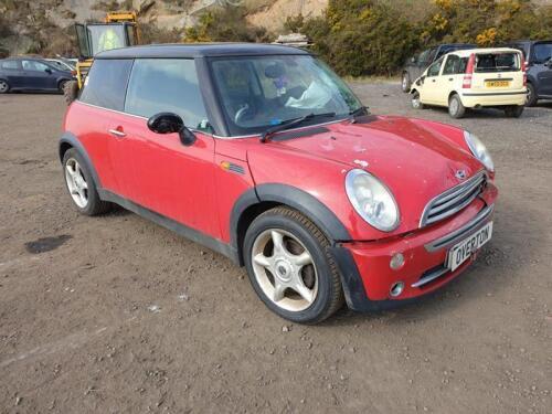 MINI (BMW) MINI MK1 2001-2008 HATCHBACK RED RIGHT WING