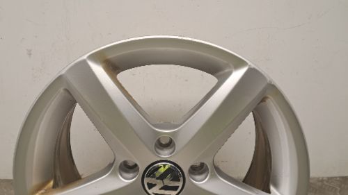 VW PASSAT ETC ALLOY WHEEL 6.5J X 16