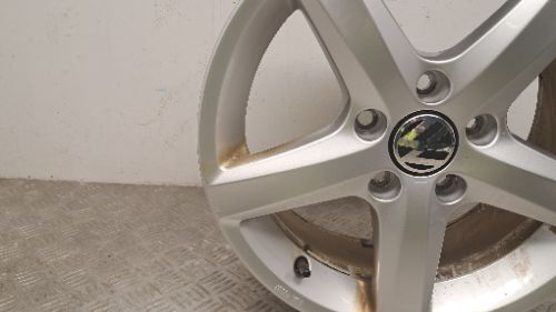 VW PASSAT ETC ALLOY WHEEL 6.5J X 16
